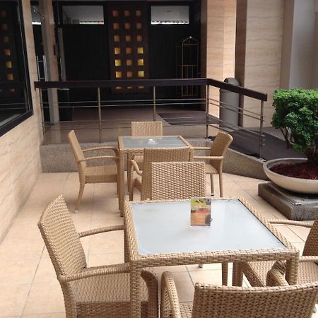 Marcelius Business Hotel Guayaquil Exterior foto